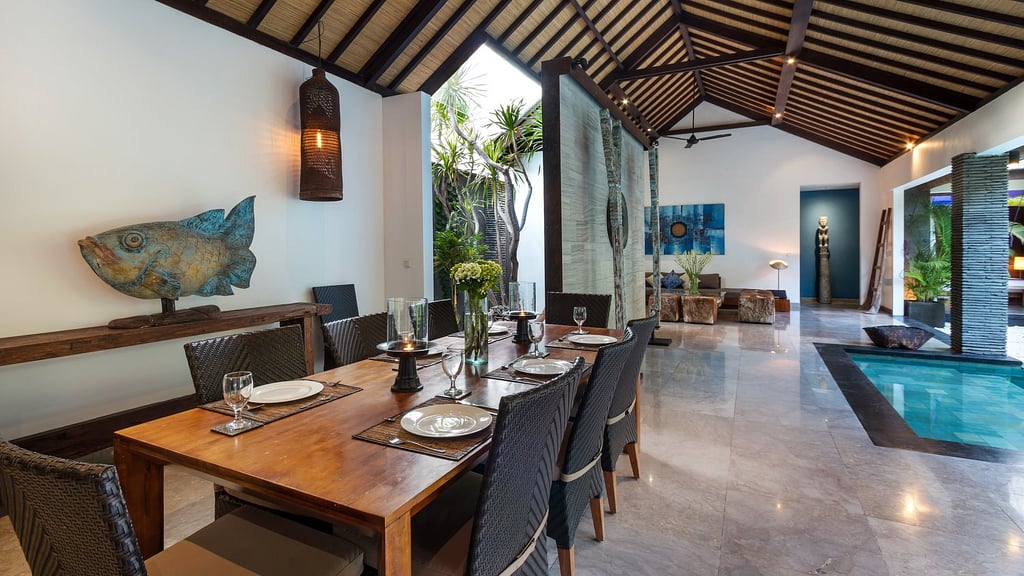 Villa Anjali Blue: Dining area