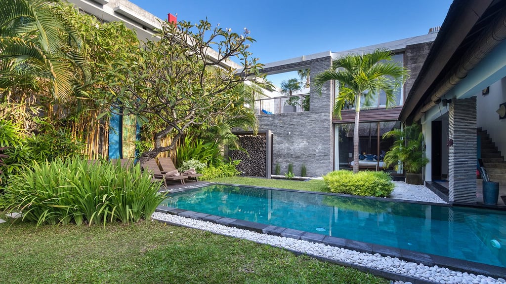 Villa Anjali Blue: Swimming pool