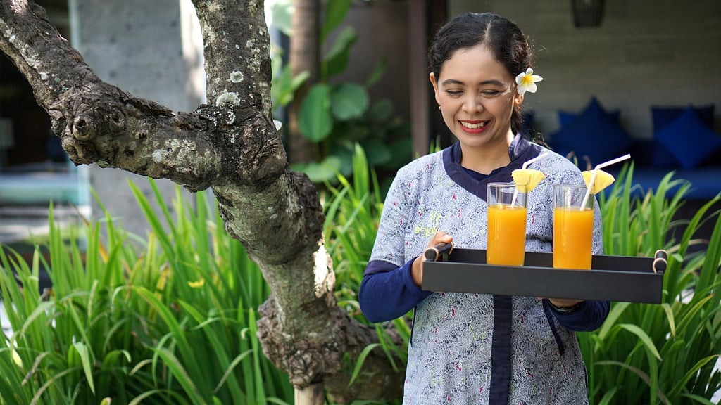 Villa Anjali Blue: Villa staff