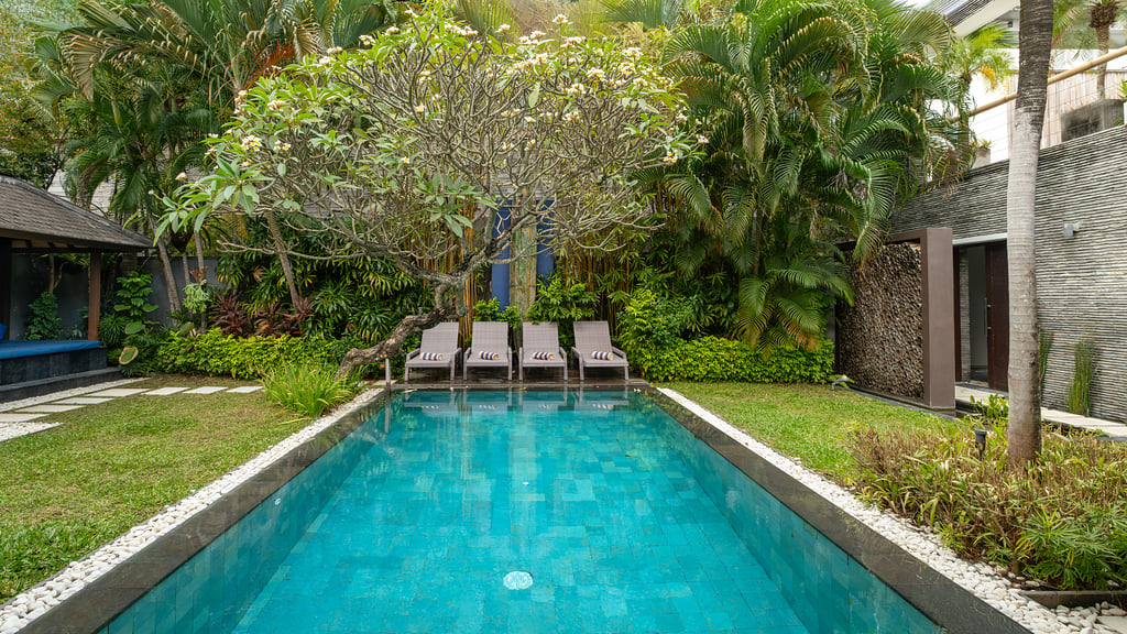 Villa Anjali Blue: Swimming pool