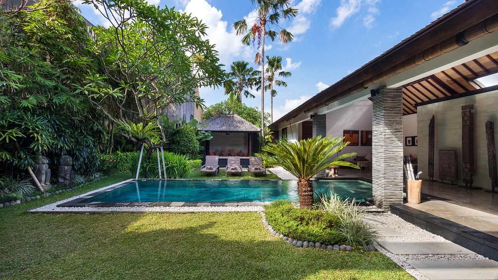 Villa Anjali Orange in Seminyak, Bali (3 bedrooms) - Best Price & Reviews!