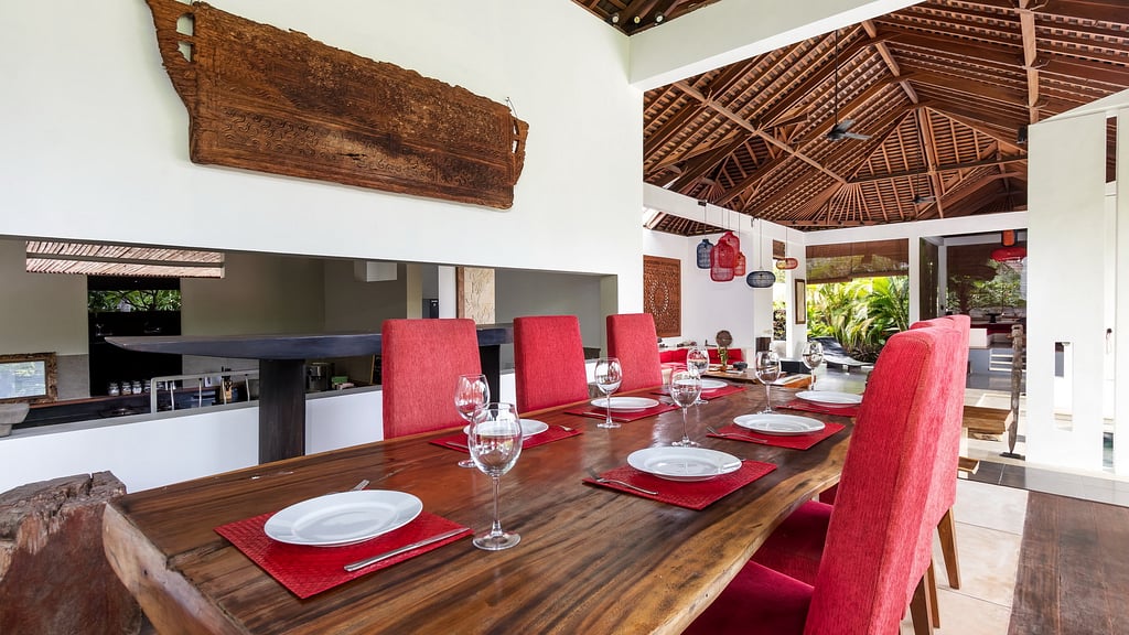 Villa Arte: Dining area