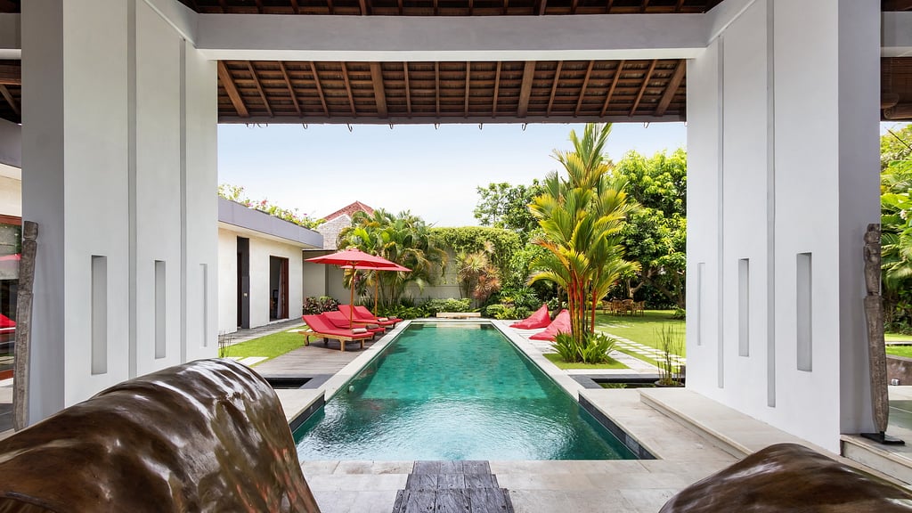 Villa Arte: Swimming pool