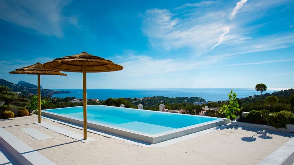 Villa Azaria