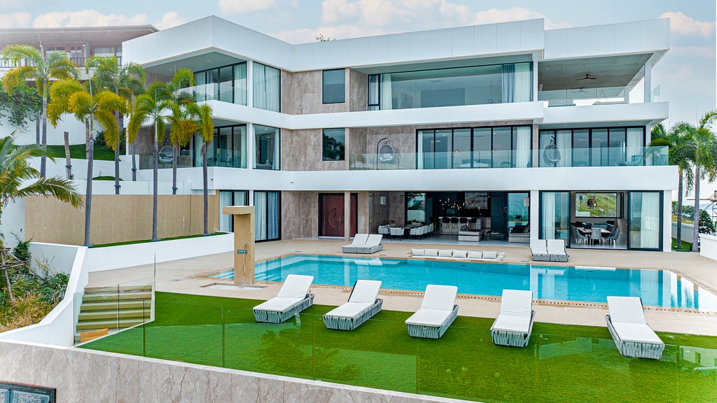 Villa California