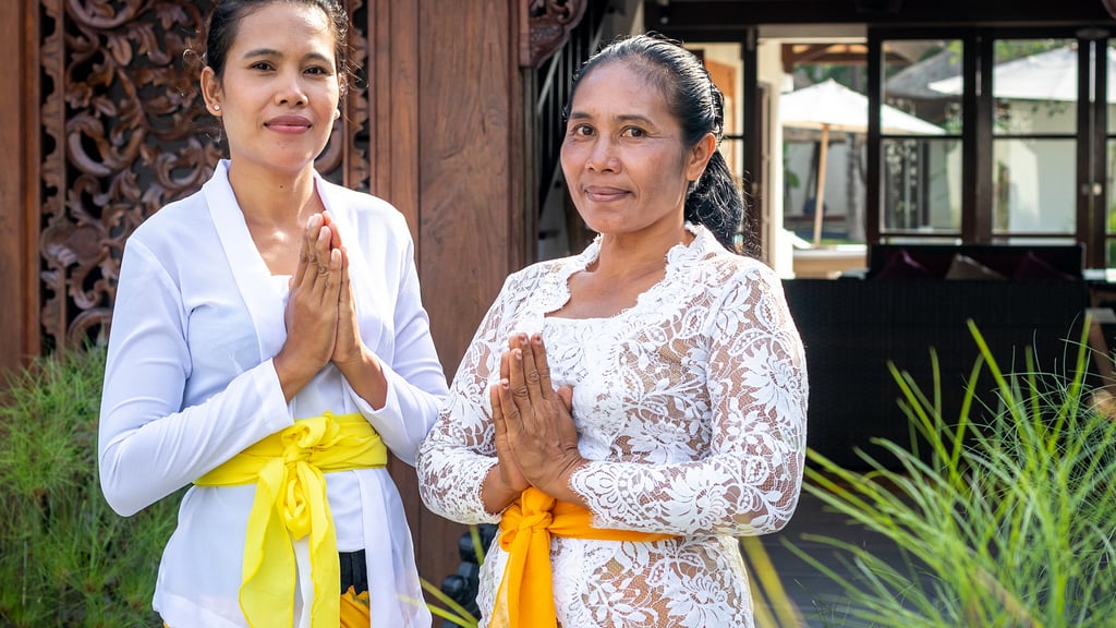 Villa Candi Kecil Empat: Villa staff