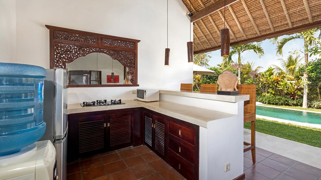 Villa Candi Kecil Tujuh: Kitchen 1