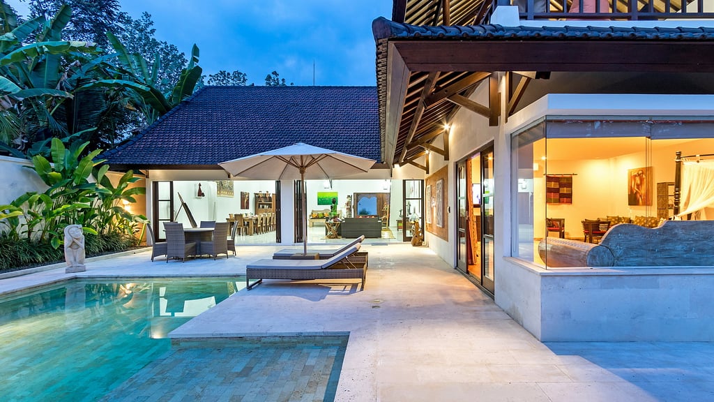 Villa Candi Kecil Tujuh: Swimming pool 2