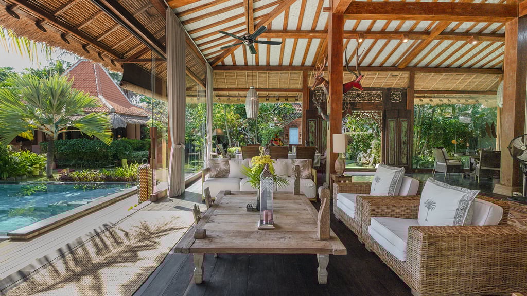 Villa Desa Roro Estate: Living room 1