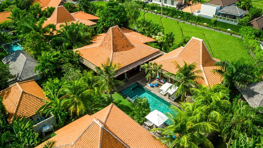 Villa Desa Roro: Drone pictures