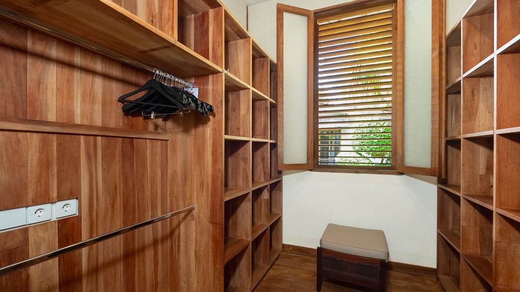 Villa Desa Roro: Bedroom 1