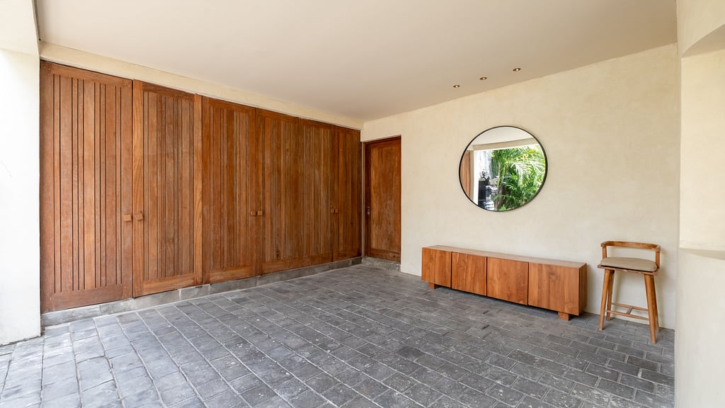 Villa Dreamer: Parking areas