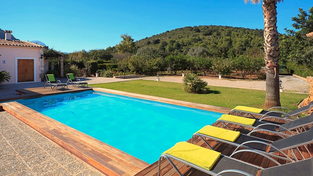 Villa Fullos