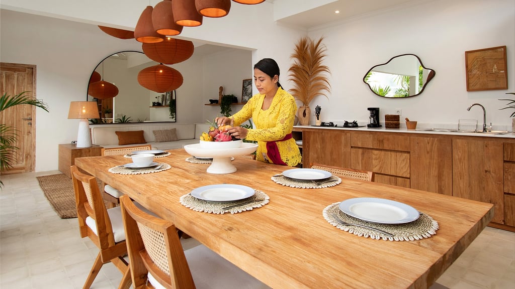 Villa Gauguin: Villa staff