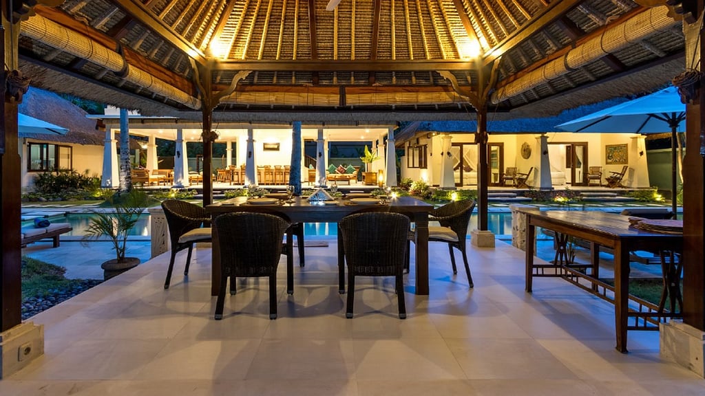 Villa Gils: Dining area