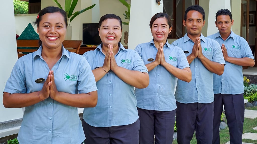 Villa Gils: Villa staff