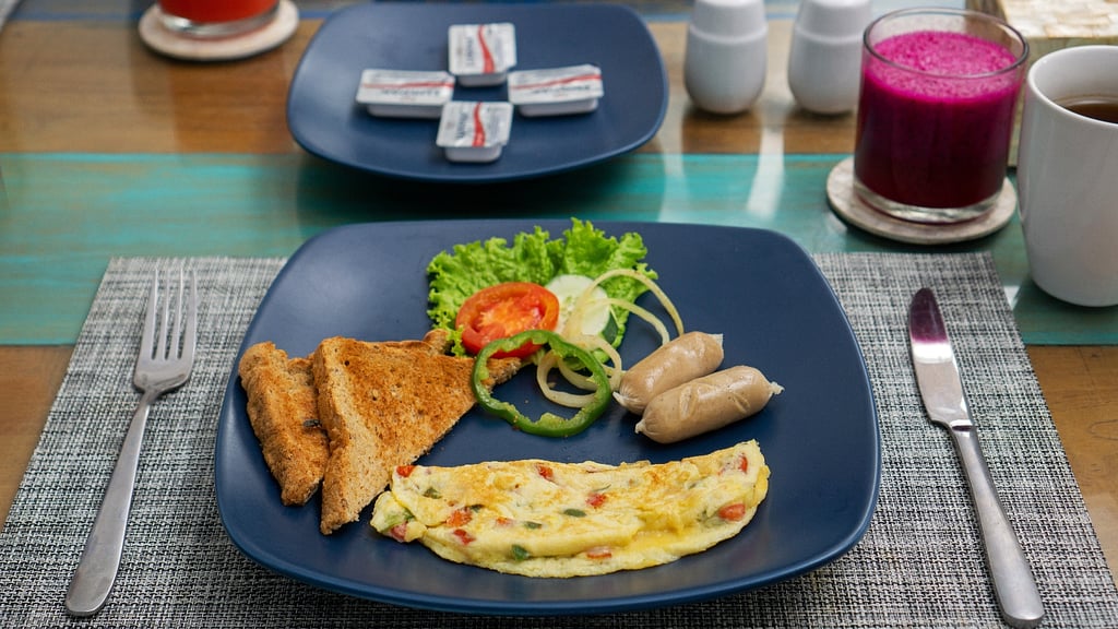 Villa Hiburan 2: Others