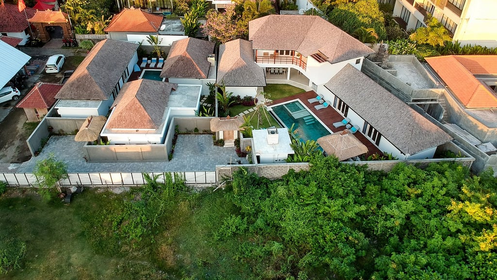 Villa Hiburan 2: Drone pictures