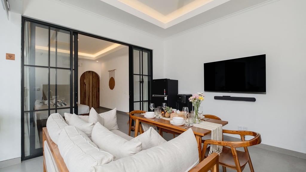 Kamila Villa 2: Living room