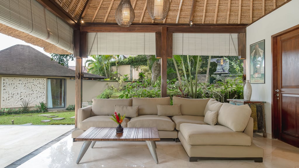 Villa Kayu Merah