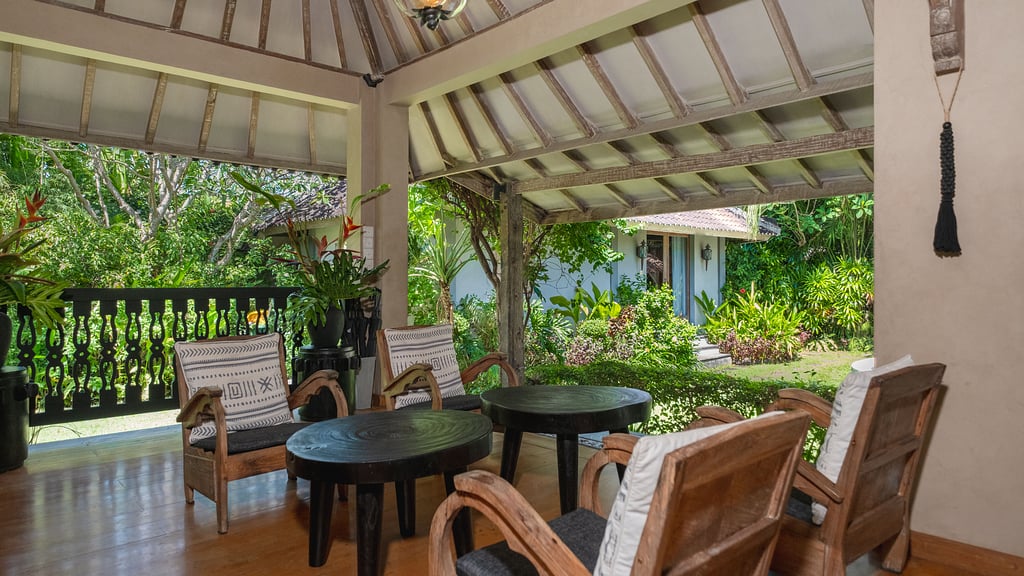 Villa Koyama: Living room