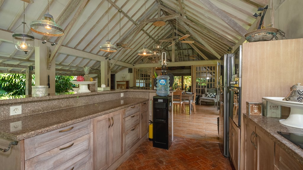 Villa Koyama: Kitchen