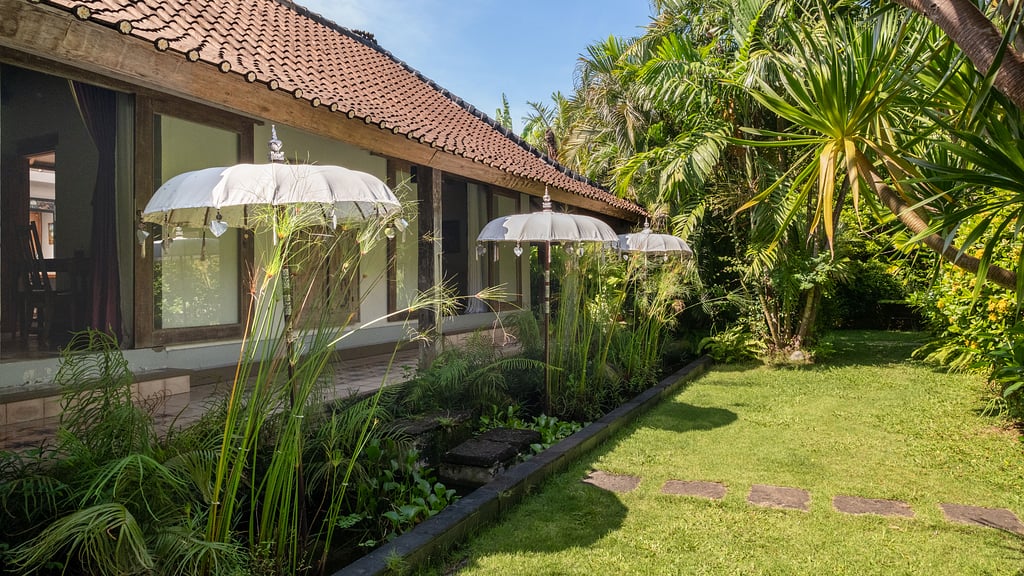 Villa Koyama: Garden