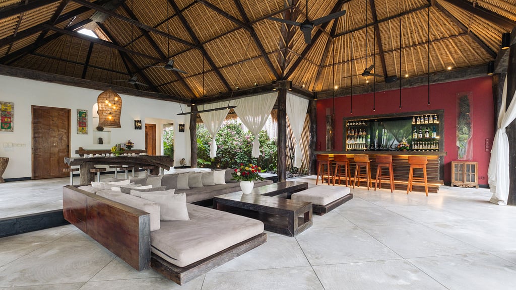 Villa Ku Besar: Living room