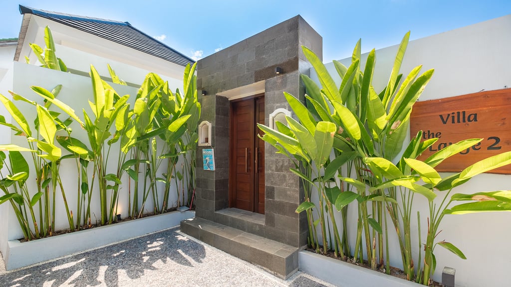 Villa Lange 2: Others