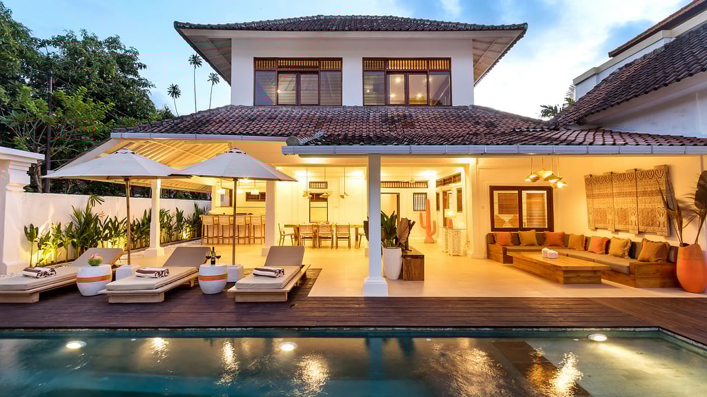 Villa Lisabella: Swimming pool