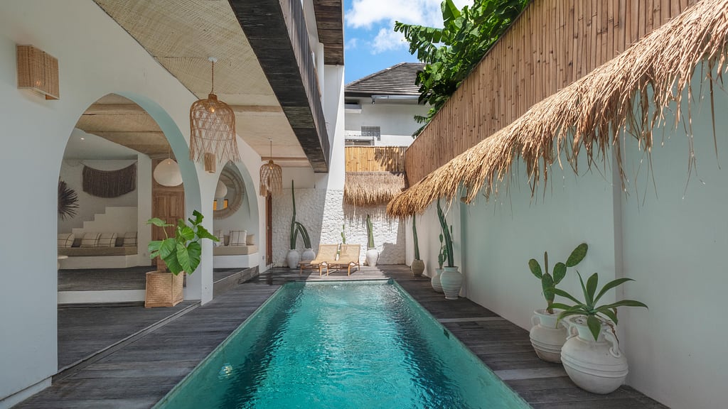 Villa Madissa: Swimming pool