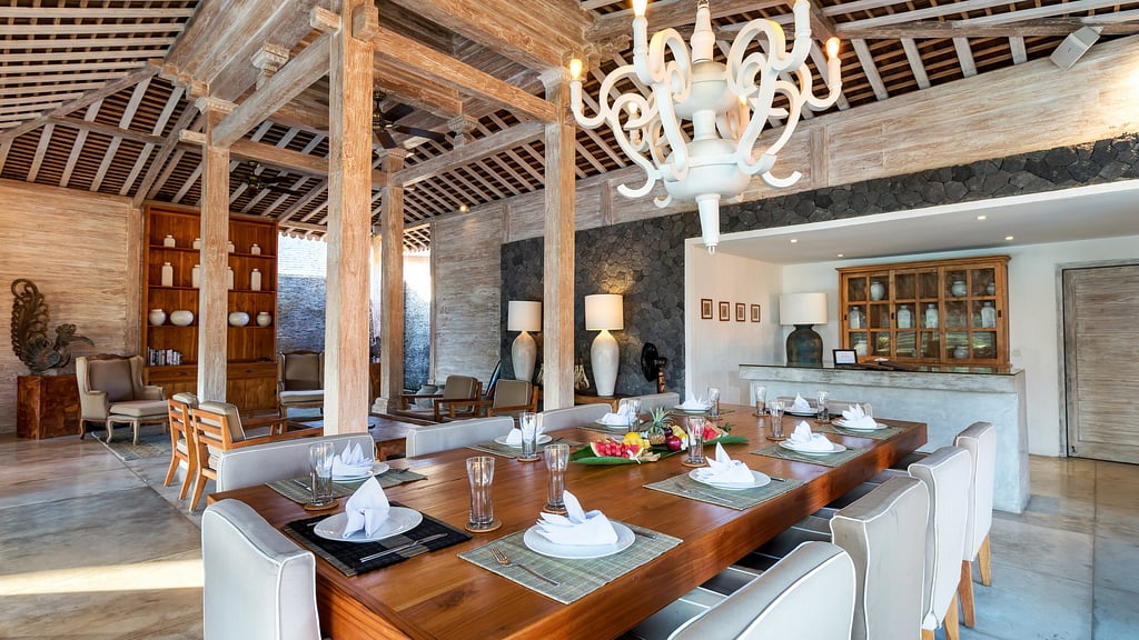 Villa Mannao: Salle à manger