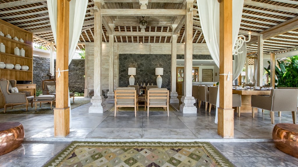 Villa Mannao: Salle à manger