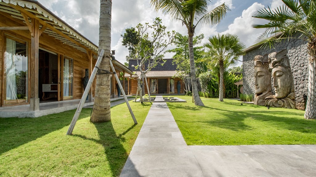 Villa Mannao: Jardin