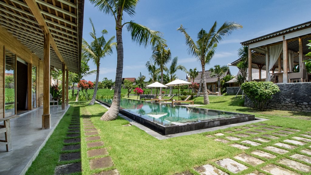 Villa Mannao: Piscine 2