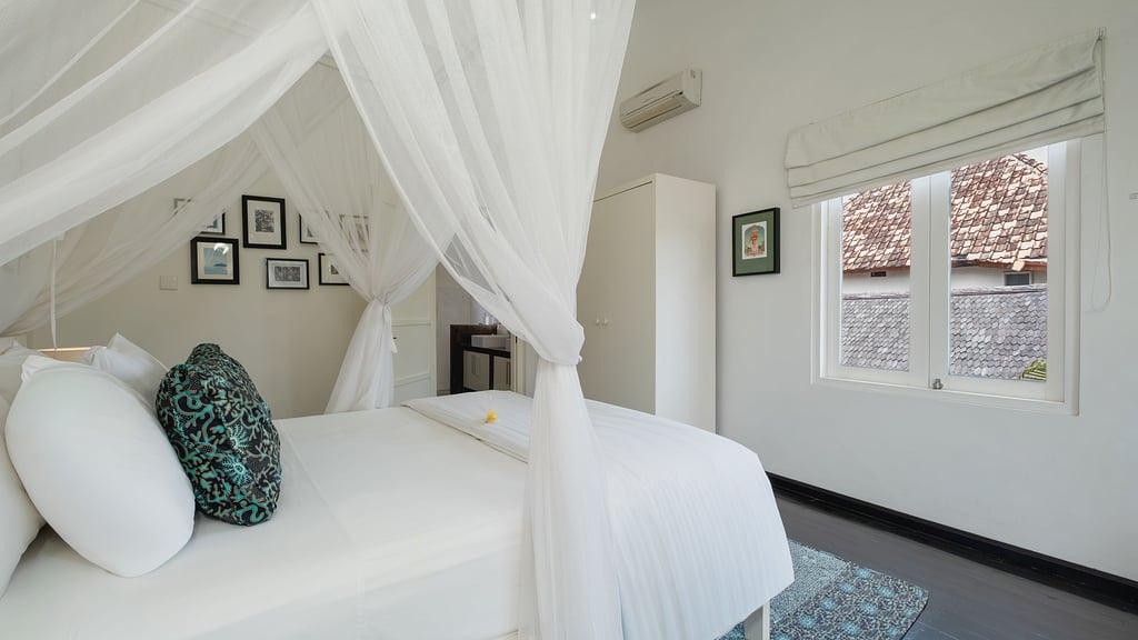 Villa Merta Sari 8: Bedroom 2