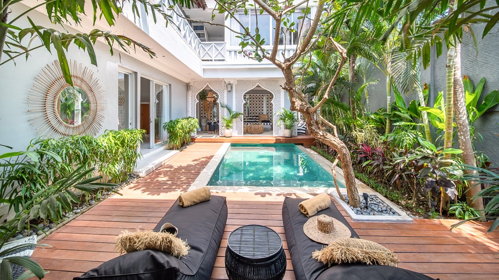 Villa Moana: Swimming pool