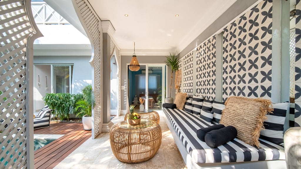 Villa Moana: Terrace/Veranda