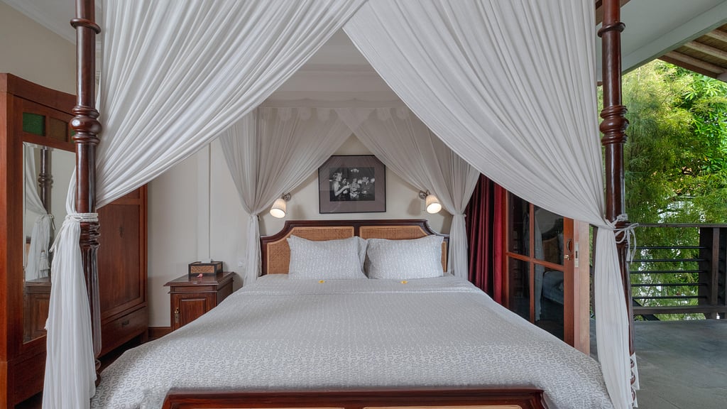 NicoNico Mansion: Bedroom 5