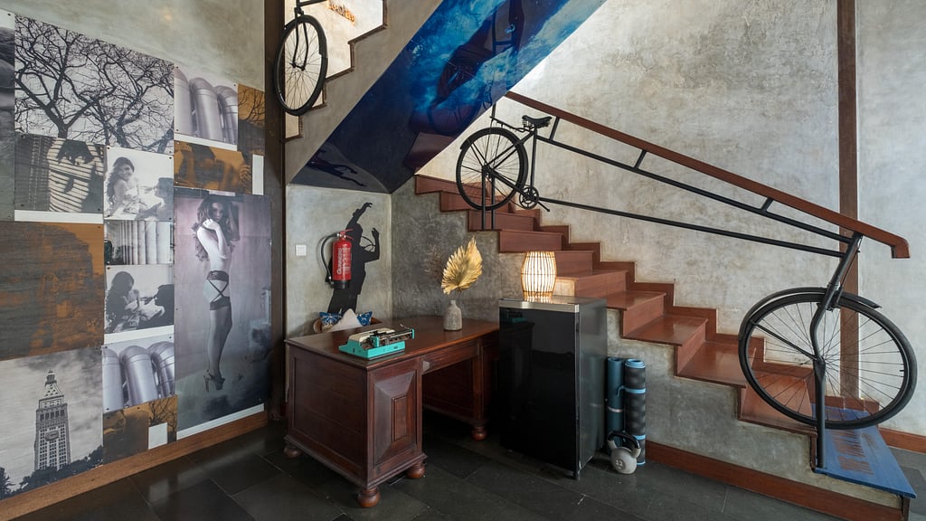 NicoNico Mansion: Living room