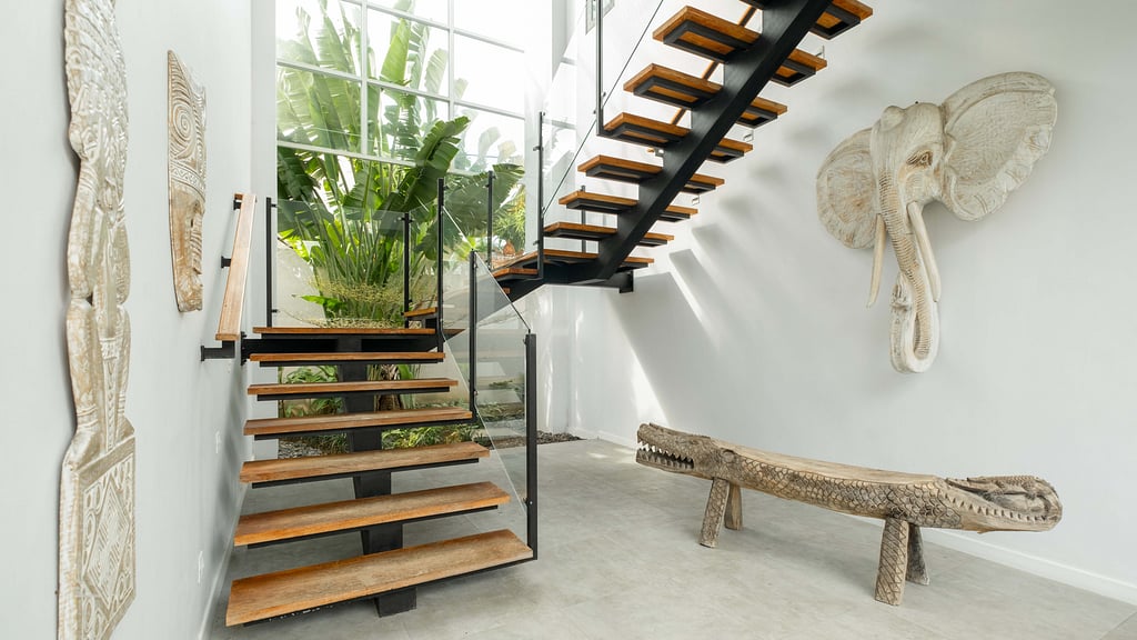 Villa Nikaia: Others