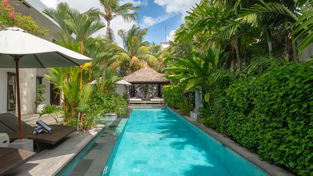 Villa Nikaia: Swimming pool