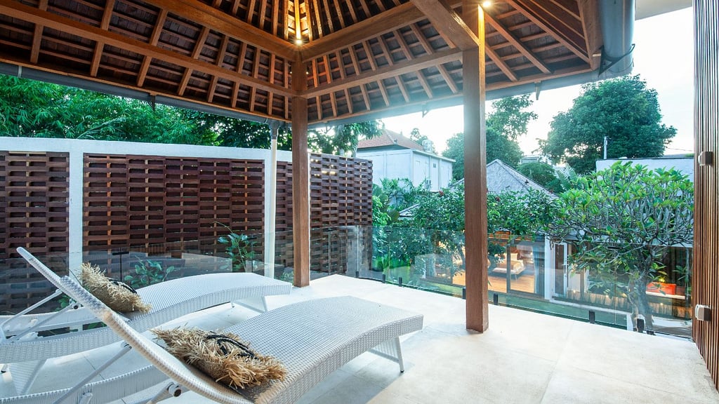 Villa Paya Paya in Seminyak, Bali (4 bedrooms) - Best Price & Reviews!