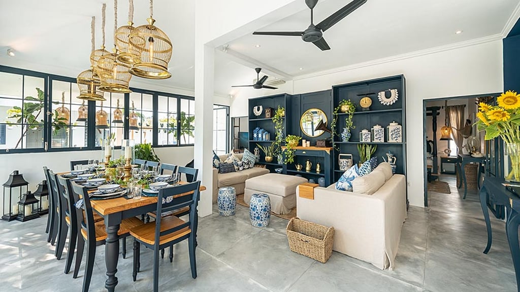 Villa Pintu Biru