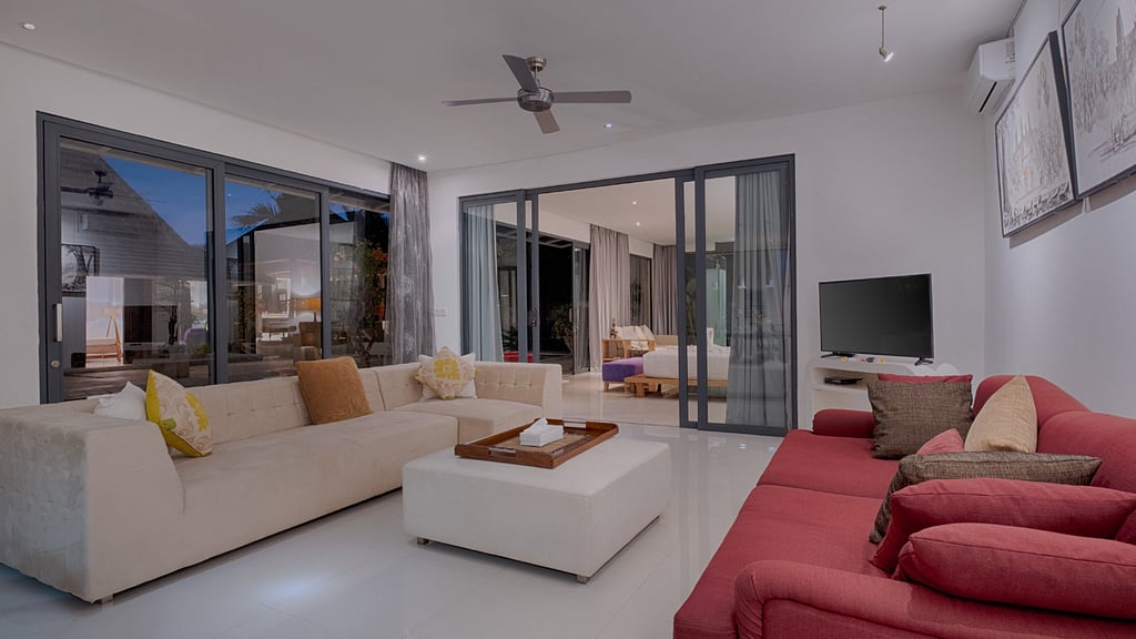 Villa Putih 2