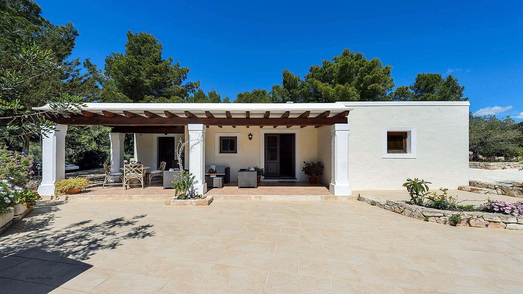 New! Villa Romero II Sea Views