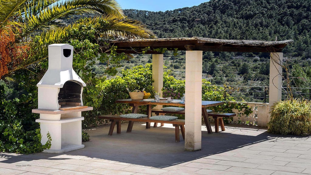 New! Villa Romero II Sea Views