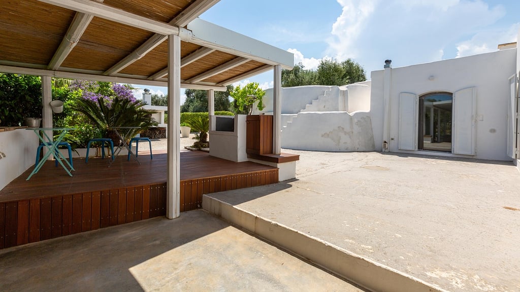 Villa Salju Bali: Terrace/Veranda