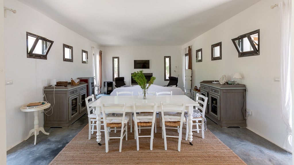 Villa Salju Bali: Dining area