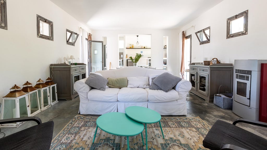 Villa Salju Bali: Living room